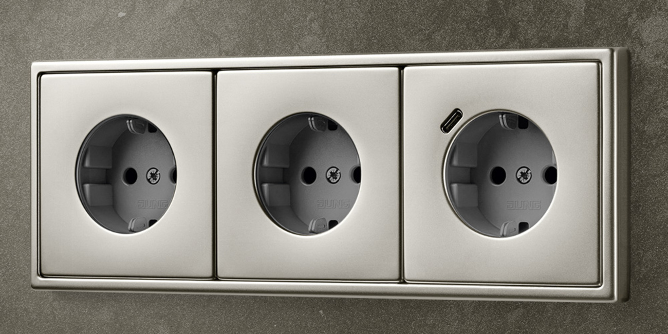 SCHUKO® Steckdosen mit USB bei Elektrotechnik Benjamin Gottschalck in Mözen